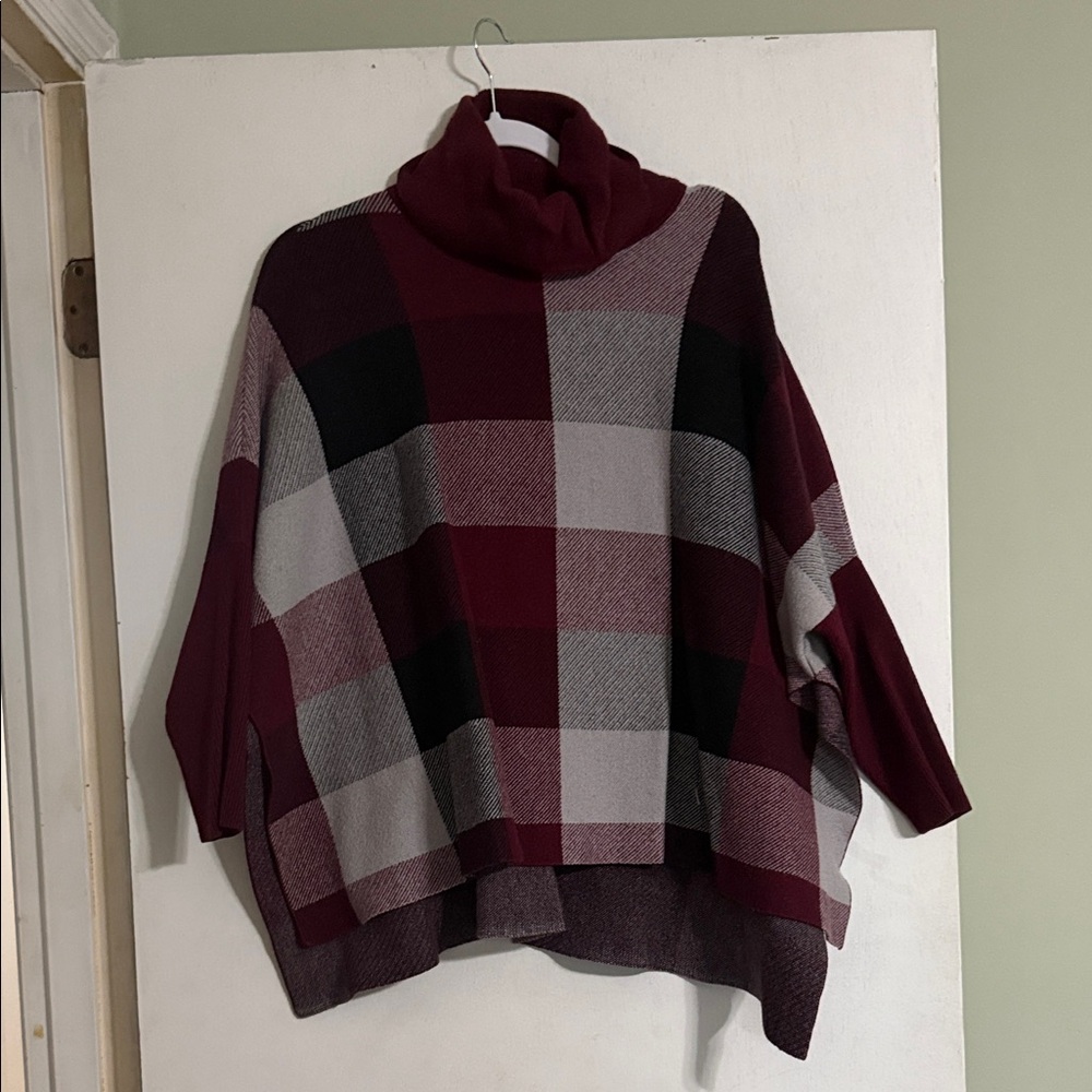 Chic Checkered Cowl Neck Sweater - Burgundy and Black